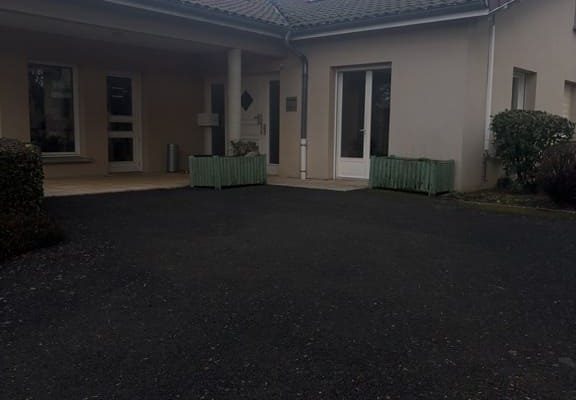 EXTERIEUR203 Photo de l'agence Pompes Funèbres Joubert - Cunlhat